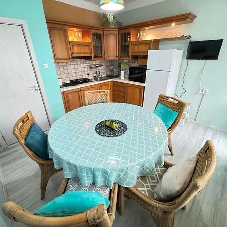 Sea Breeze - Super Center * Burgas